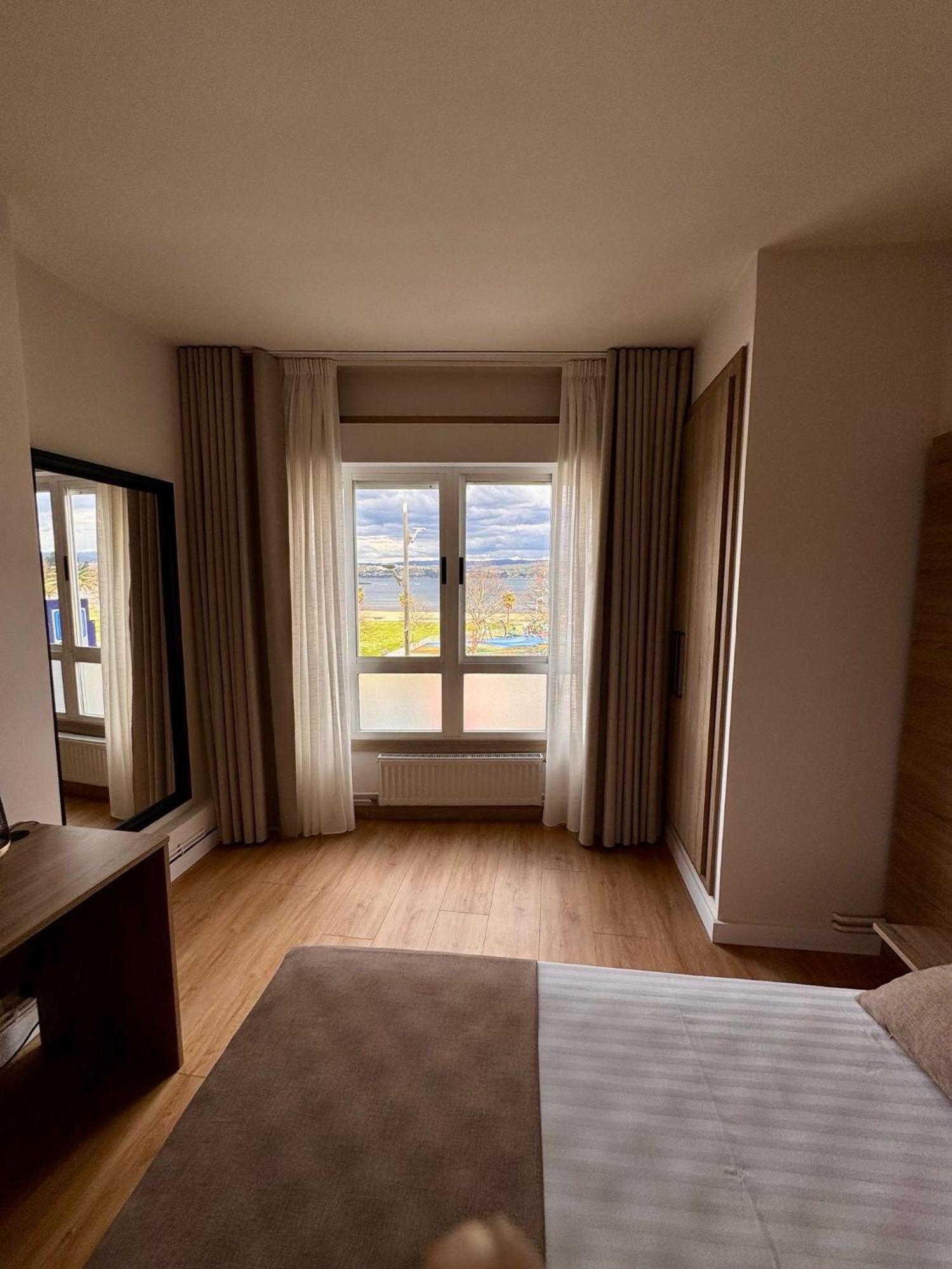 Miramar Suites Sada Bagian luar foto